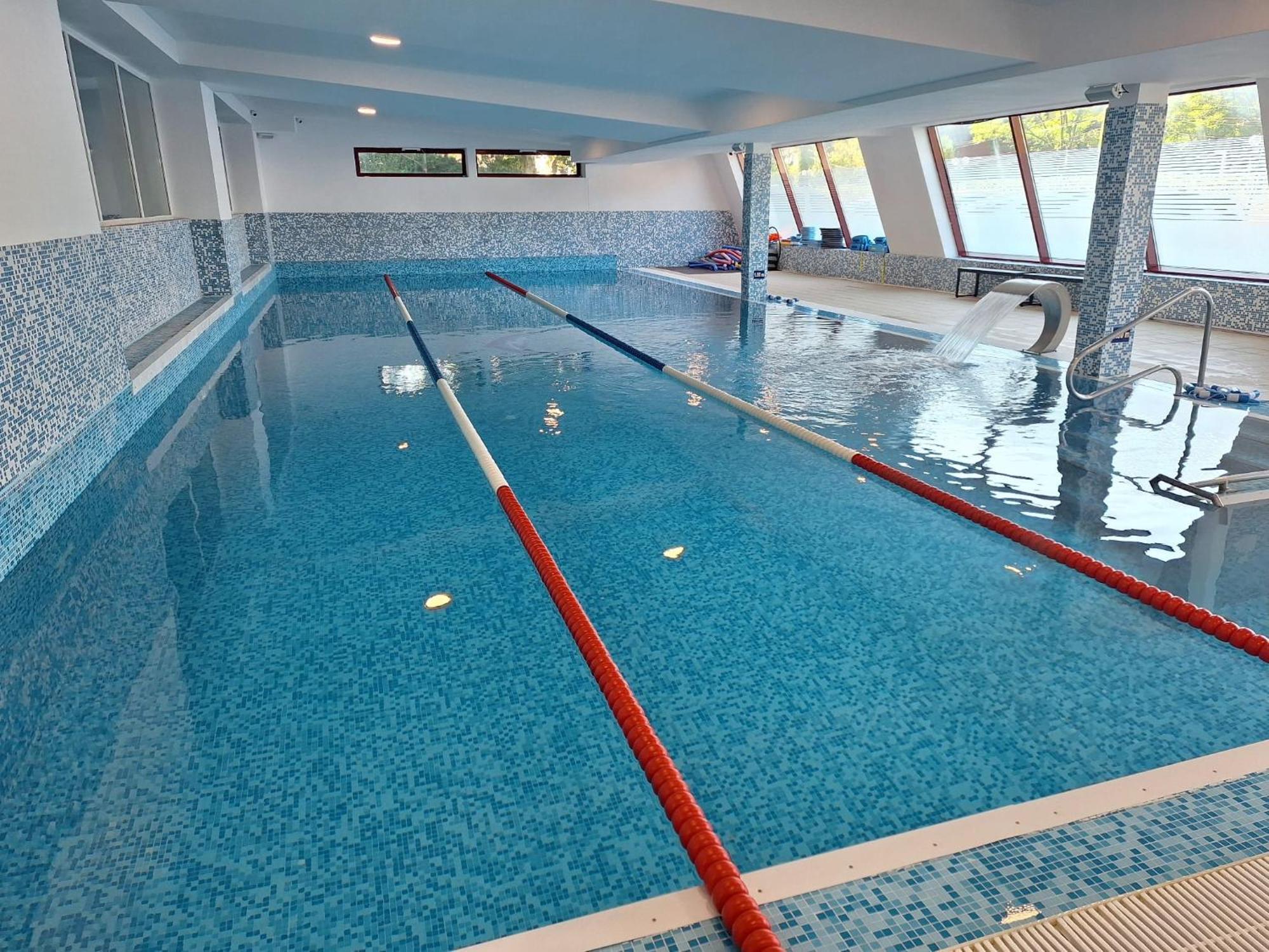 High-end With Panoramic View, Parking & Pool