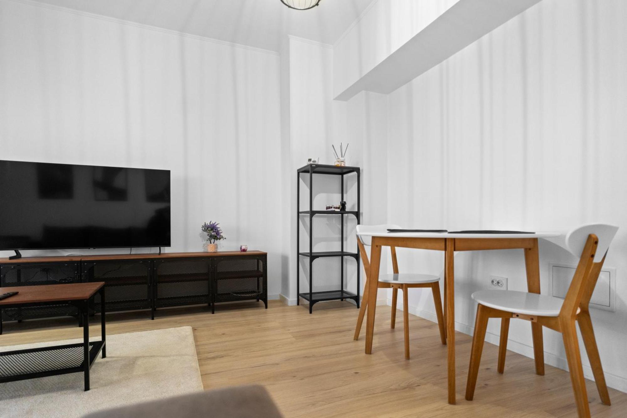 High-end With Panoramic View, Parking & Pool * Bucarest
