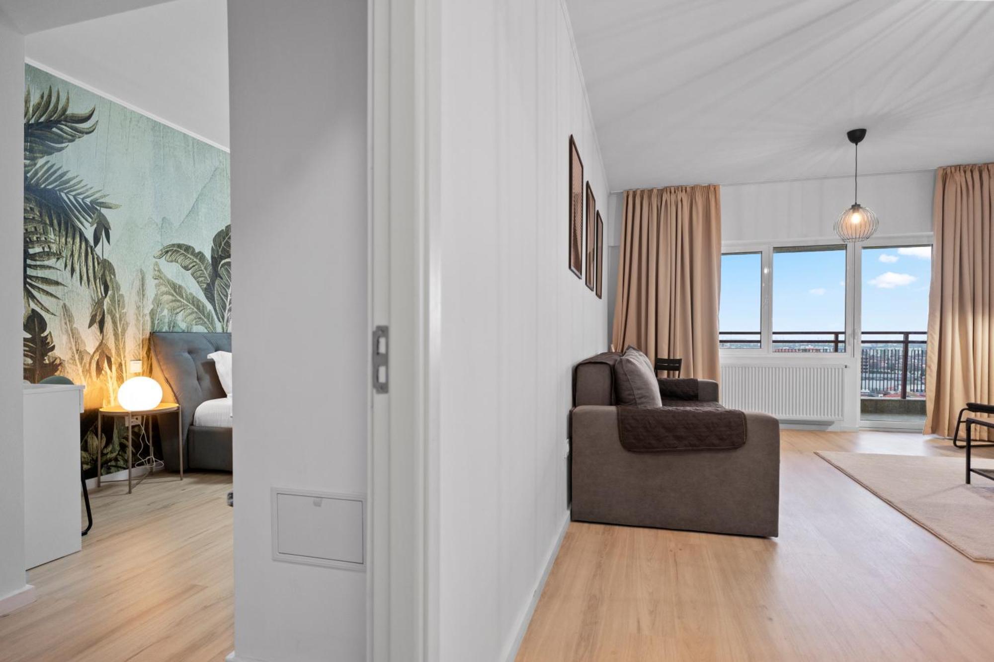 Appartamento High-end With Panoramic View, Parking & Pool *